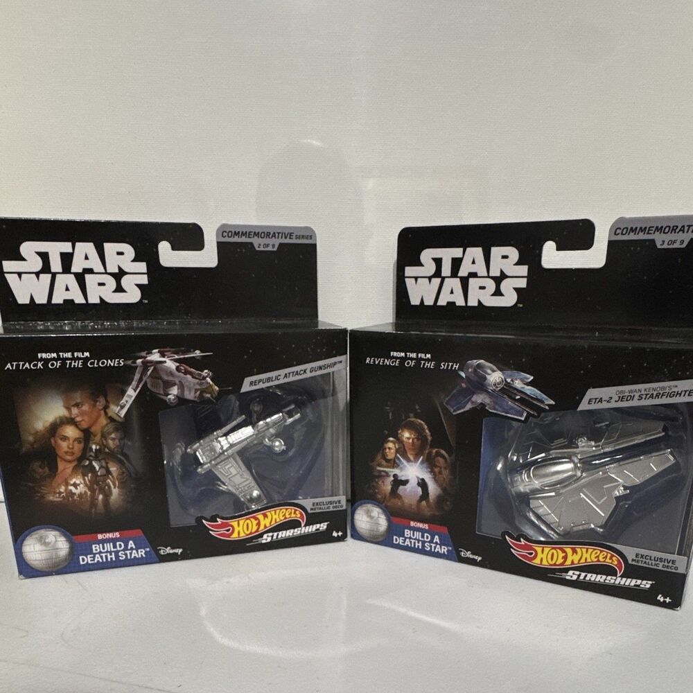 Hot Wheels Star Wars Republic Attack Gunship Diecast Silver Commemorative